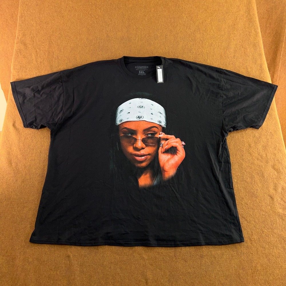 boohooMAN Mens 5XL Black Aaliyah Photo License Graphic T-Shirt NWT